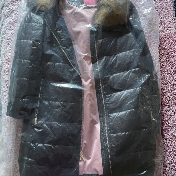 kate spade Long Down Puffer with Hood - Picture 6 of 6